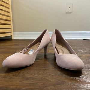 NEW✨ Dexflex comfort heels